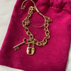 Key bracelet